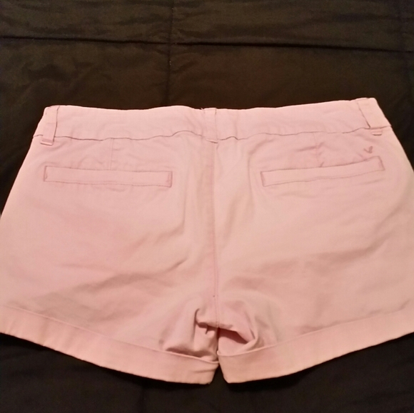 Shorts - Picture 3 of 3